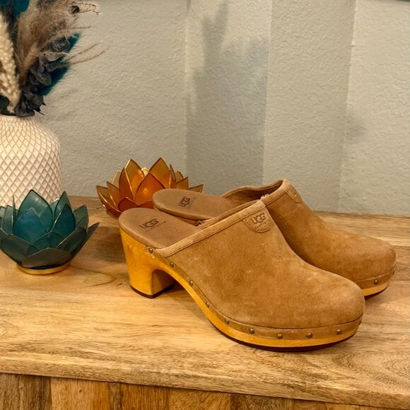 UGG Abbie Tan Suede Clogs, Studded, Sherpa Footbed – Women’s Size 8 - Picture 1 of 14